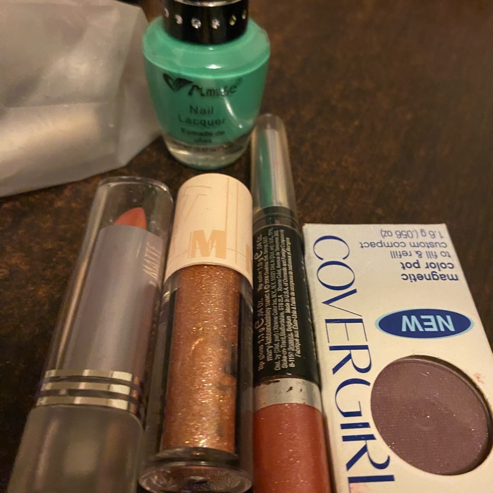 Make Up bundle!